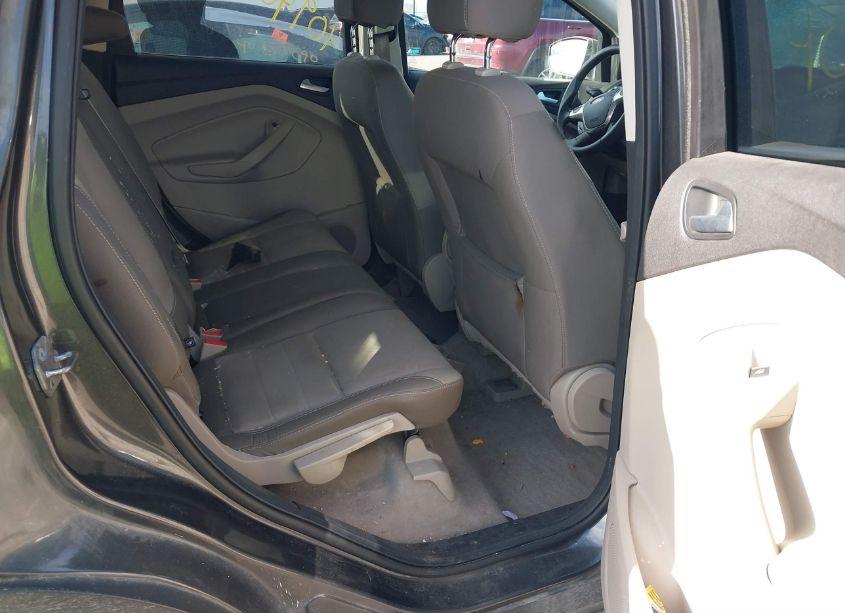 Photo 8 of 2016 Ford Escape SE (VIN 1FMCU9GXXGUA13913)