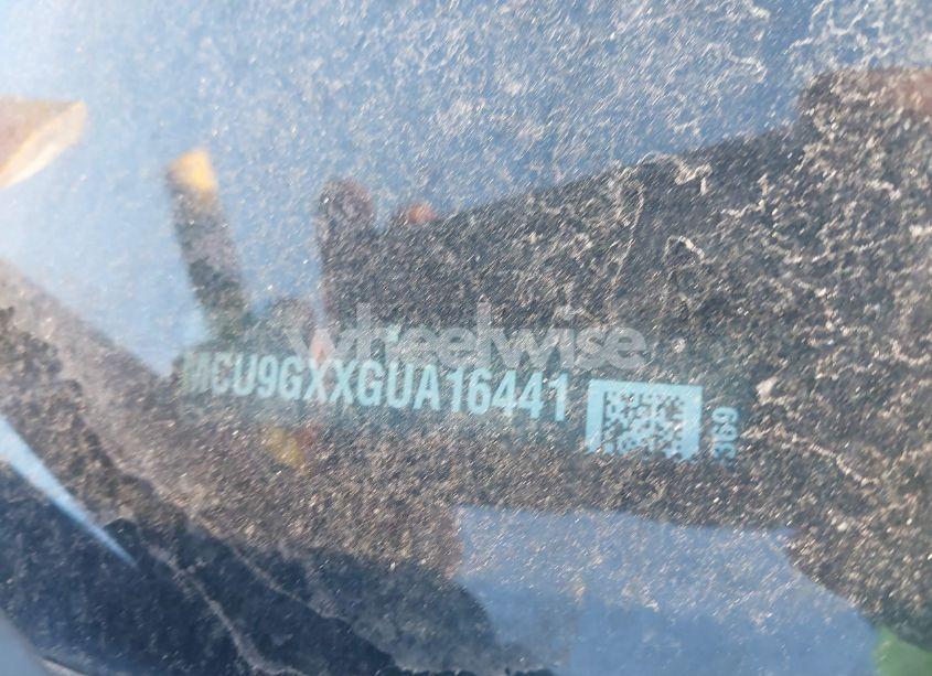 Photo 11 of 2016 Ford Escape SE (VIN 1FMCU9GXXGUA16441)