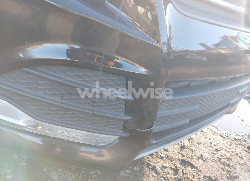 Photo 6 of 2016 Ford Escape SE (VIN 1FMCU9GXXGUA16441)