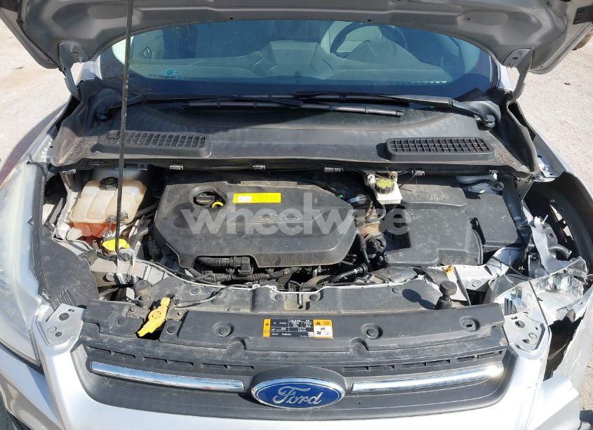 Photo 10 of 2016 Ford Escape SE (VIN 1FMCU9GXXGUA28718)