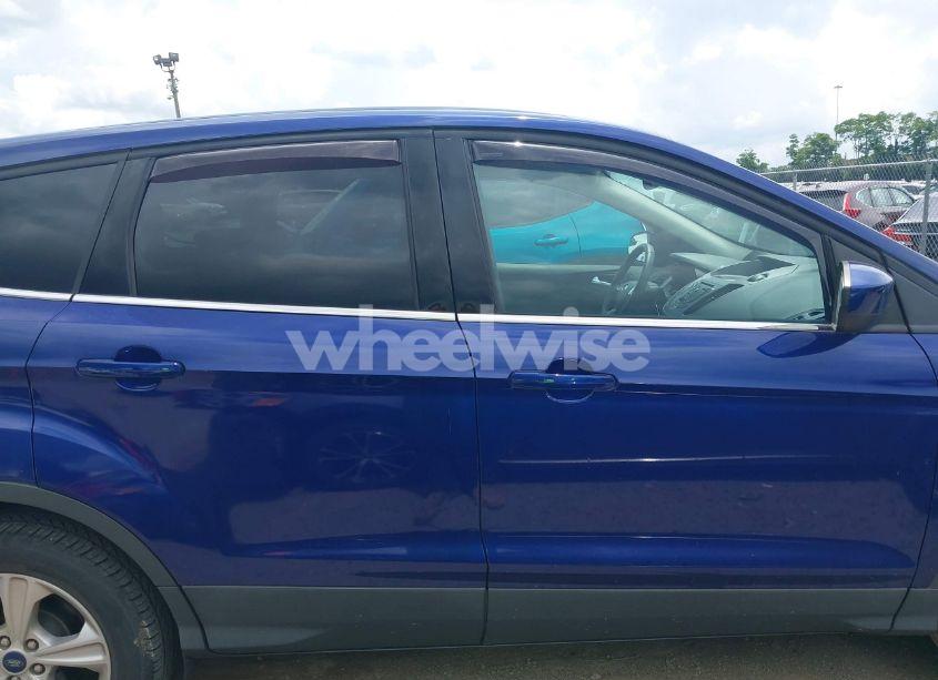 Photo 13 of 2016 Ford Escape SE (VIN 1FMCU9GXXGUA36527)