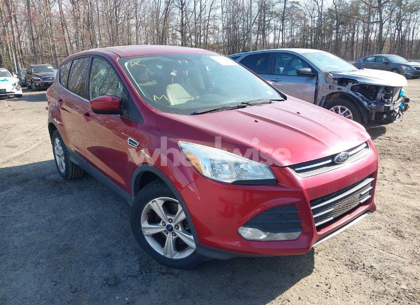 2016 Ford Escape SE (VIN 1FMCU9GXXGUA81516) main photo