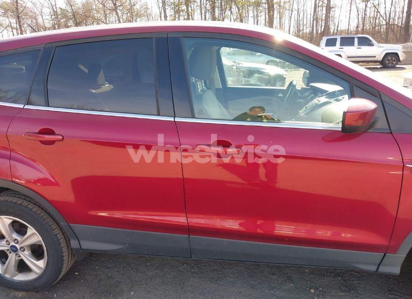 Photo 6 of 2016 Ford Escape SE (VIN 1FMCU9GXXGUA81516)