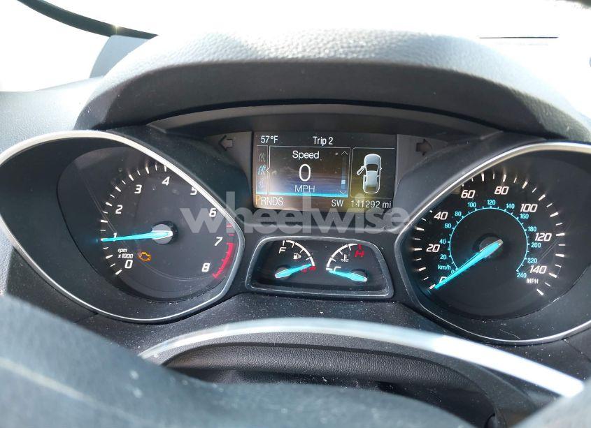 Photo 7 of 2016 Ford Escape SE (VIN 1FMCU9GXXGUA81516)