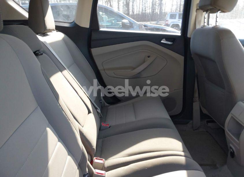 Photo 8 of 2016 Ford Escape SE (VIN 1FMCU9GXXGUA81516)