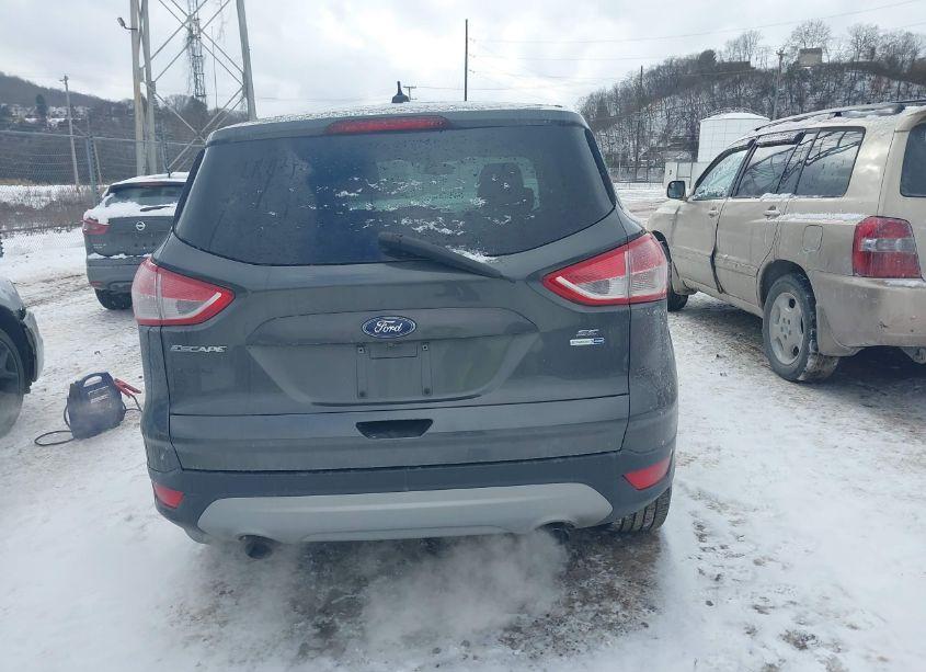 Photo 16 of 2016 Ford Escape SE (VIN 1FMCU9GXXGUA93536)