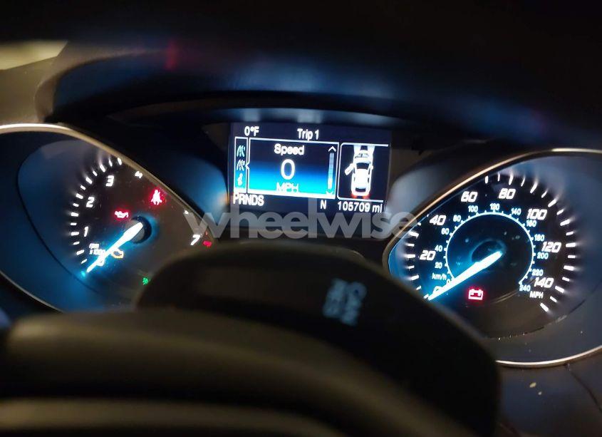 Photo 7 of 2016 Ford Escape SE (VIN 1FMCU9GXXGUB10433)