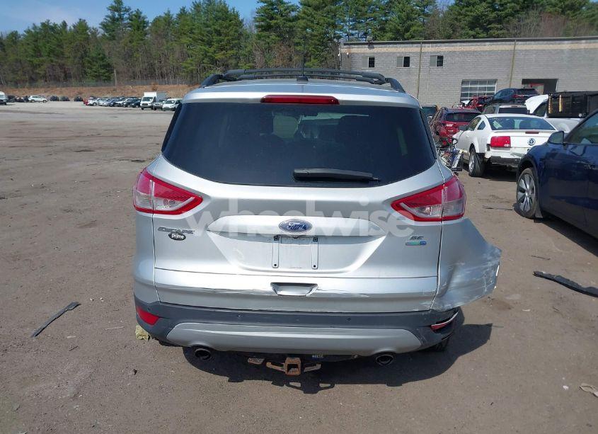 Photo 16 of 2016 Ford Escape SE (VIN 1FMCU9GXXGUB78201)