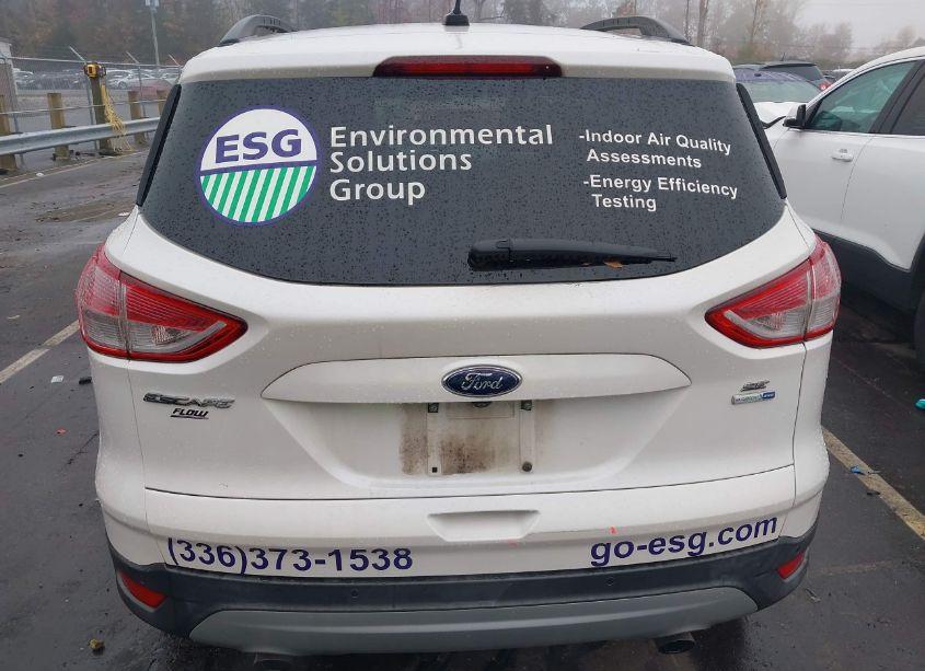 Photo 16 of 2016 Ford Escape SE (VIN 1FMCU9GXXGUB90977)