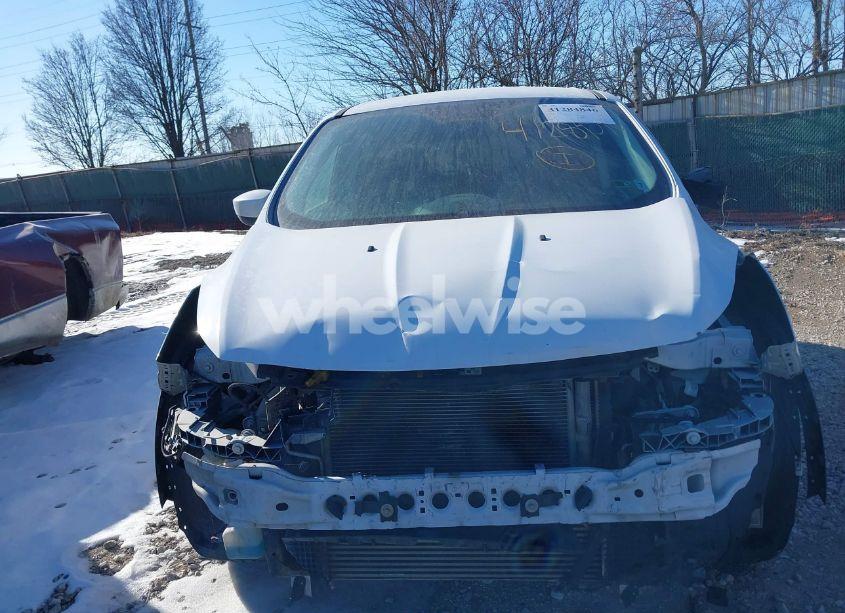 Photo 13 of 2016 Ford Escape SE (VIN 1FMCU9GXXGUB93569)