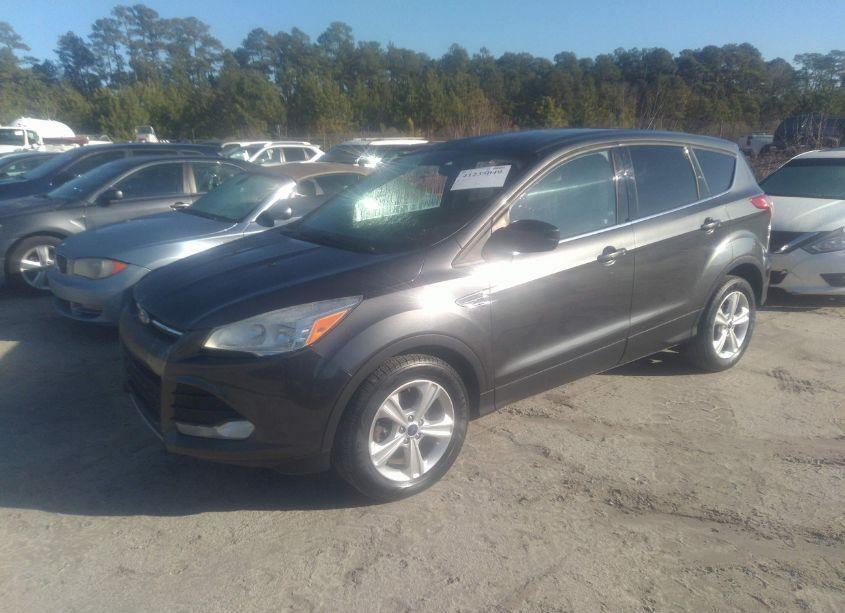 Photo 2 of 2016 Ford Escape SE (VIN 1FMCU9GXXGUC08149)