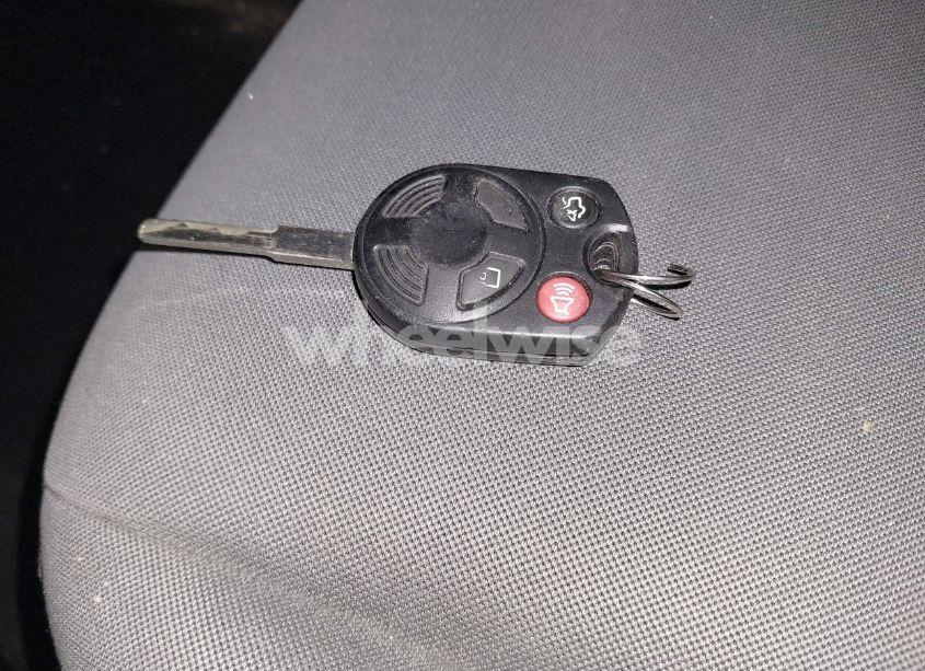 Photo 11 of 2016 Ford Escape SE (VIN 1FMCU9GXXGUC49123)