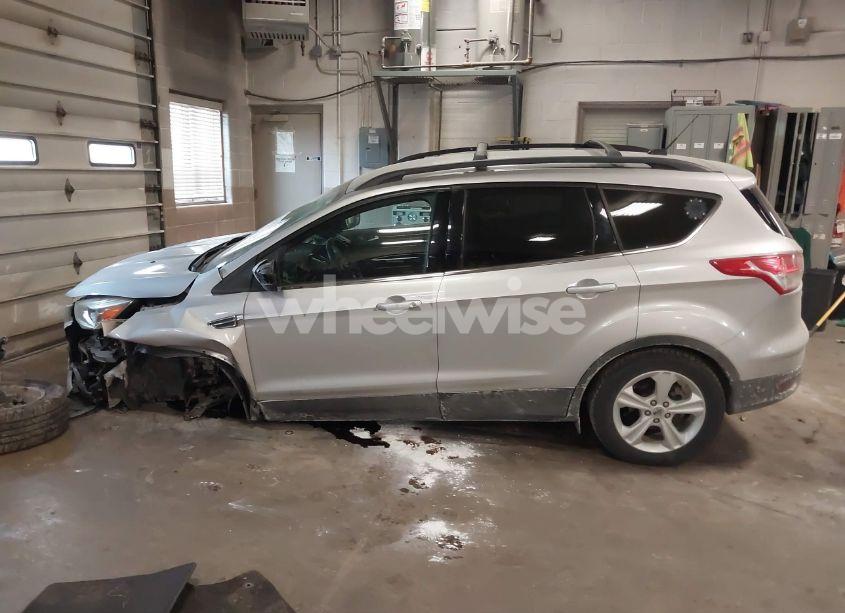 Photo 15 of 2016 Ford Escape SE (VIN 1FMCU9GXXGUC49123)