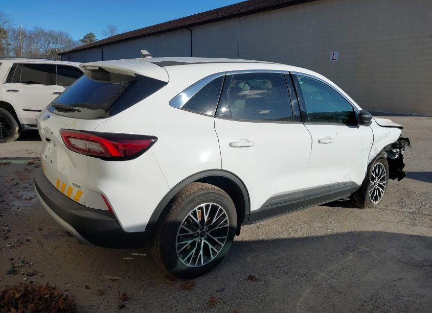 Photo 4 of 2023 Ford Escape ACTIVE (VIN 1FMCU9GZ6PUA81711)