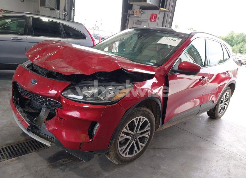 Photo 2 of 2022 Ford Escape SEL (VIN 1FMCU9H60NUA33915)