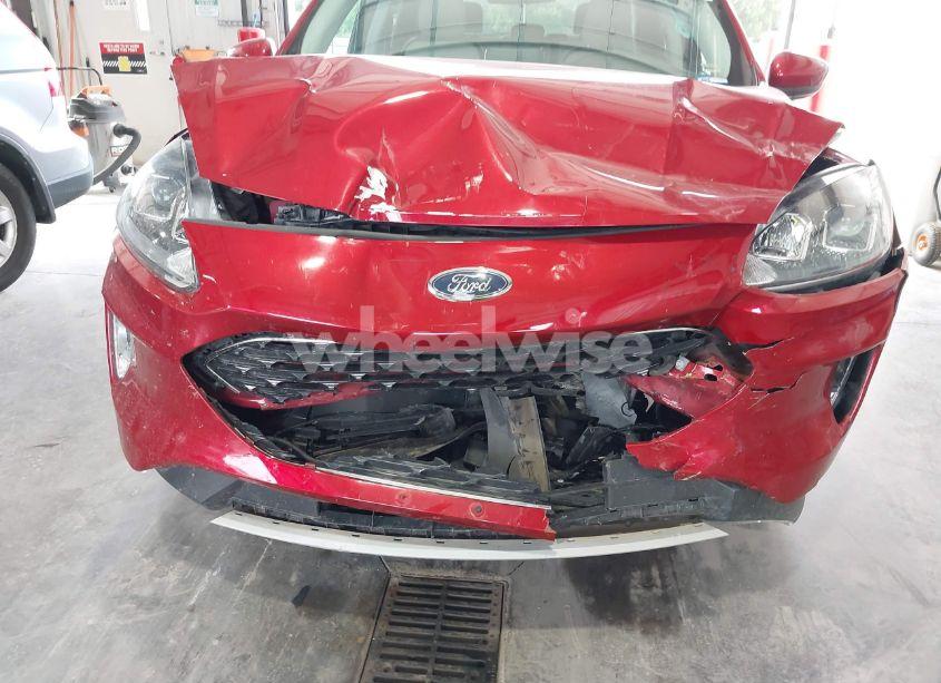 Photo 6 of 2022 Ford Escape SEL (VIN 1FMCU9H60NUA33915)