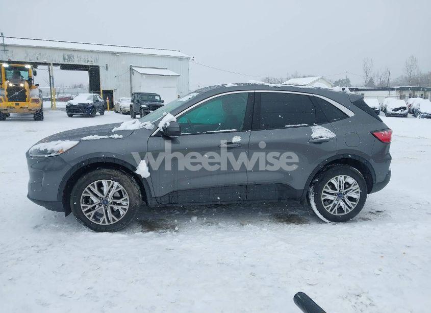 Photo 14 of 2022 Ford Escape SEL (VIN 1FMCU9H60NUB36297)