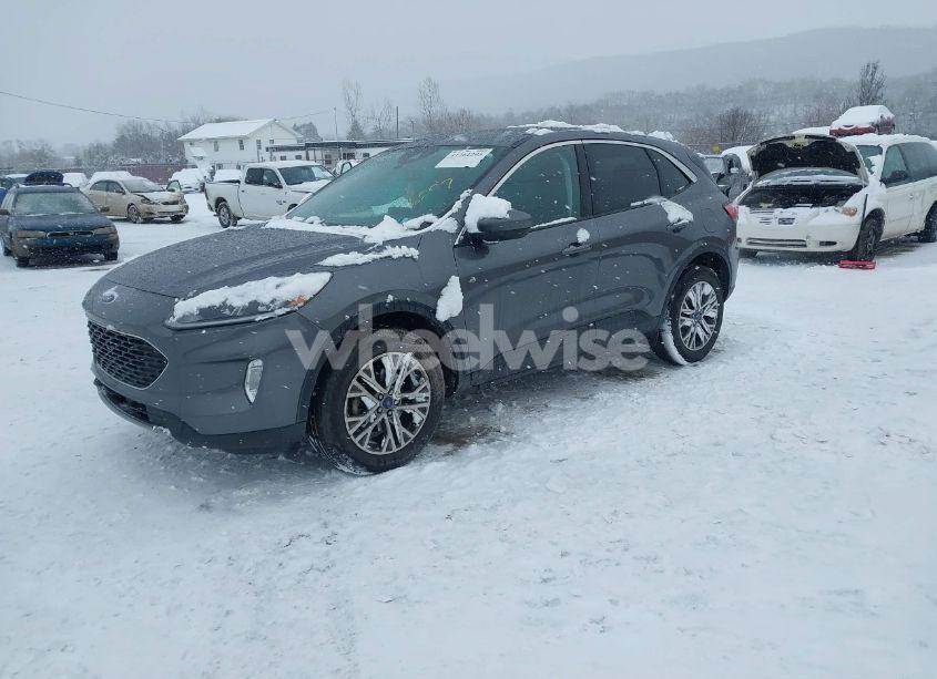 Photo 2 of 2022 Ford Escape SEL (VIN 1FMCU9H60NUB36297)