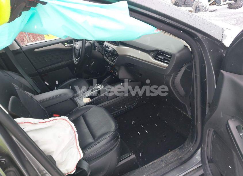 Photo 5 of 2022 Ford Escape SEL (VIN 1FMCU9H60NUB36297)