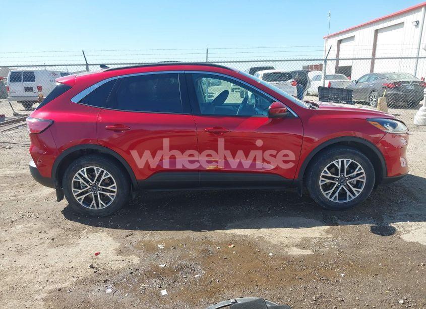 Photo 13 of 2020 Ford Escape SEL (VIN 1FMCU9H61LUC51147)