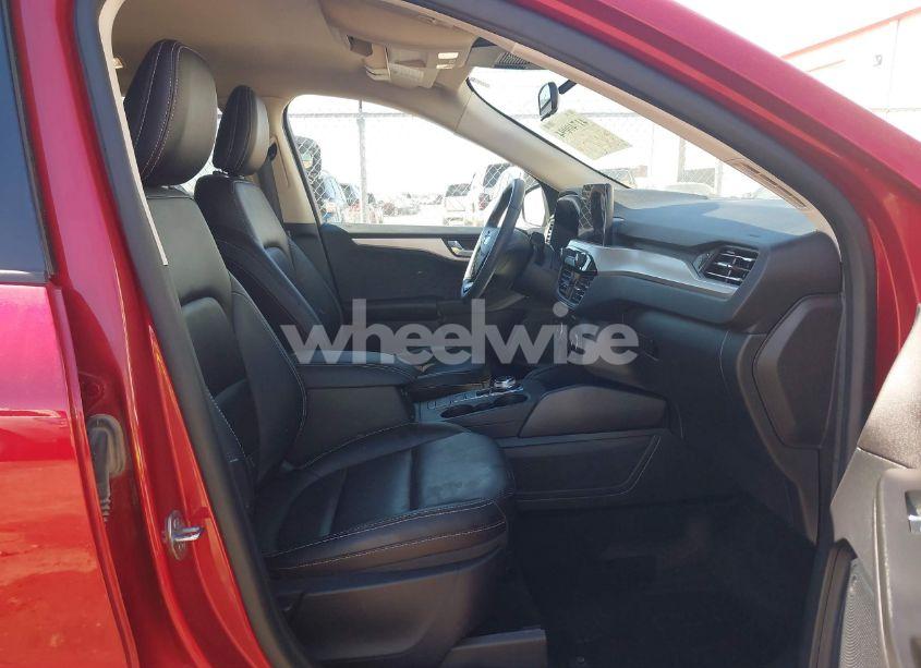 Photo 5 of 2020 Ford Escape SEL (VIN 1FMCU9H61LUC51147)