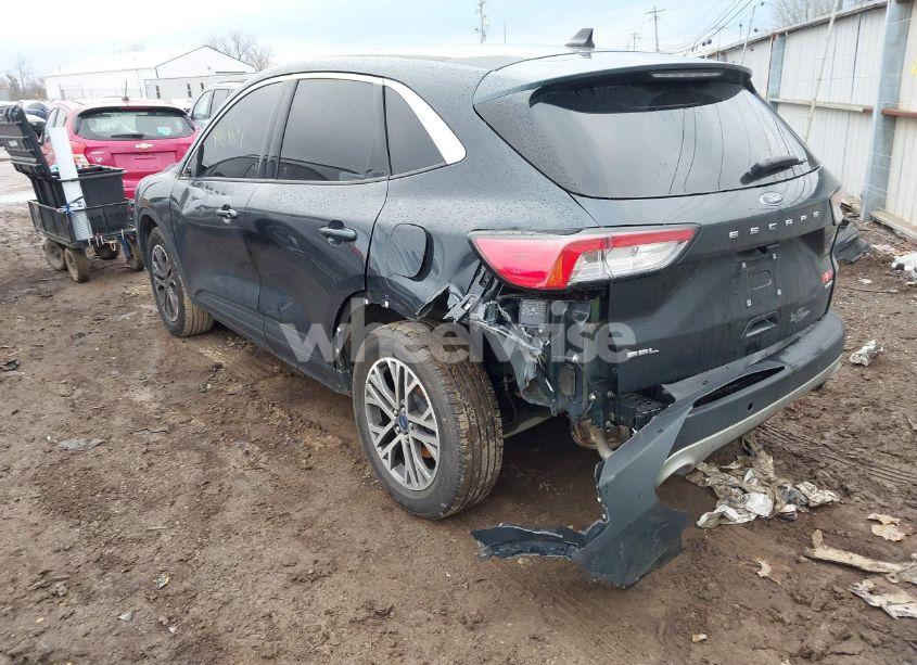 Photo 3 of 2022 Ford Escape SEL (VIN 1FMCU9H61NUA41120)