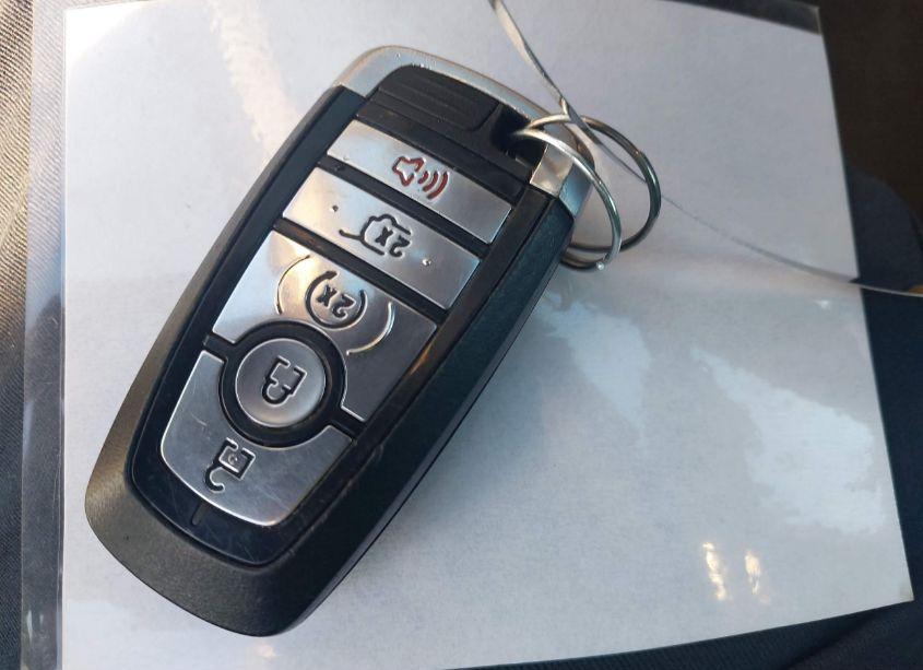 Photo 11 of 2022 Ford Escape SEL (VIN 1FMCU9H61NUA83223)