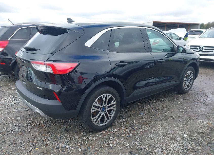 Photo 4 of 2022 Ford Escape SEL (VIN 1FMCU9H61NUA83223)