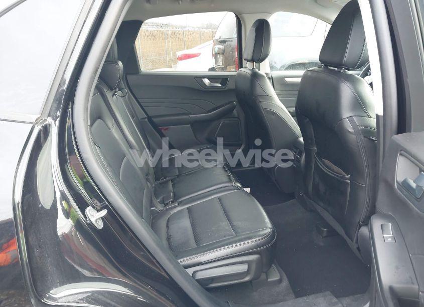 Photo 8 of 2022 Ford Escape SEL (VIN 1FMCU9H61NUB92636)