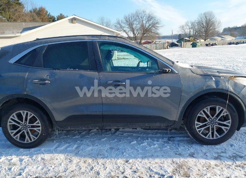 Photo 14 of 2021 Ford Escape SEL (VIN 1FMCU9H62MUA98134)