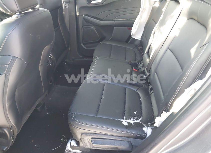 Photo 8 of 2021 Ford Escape SEL (VIN 1FMCU9H62MUA98134)
