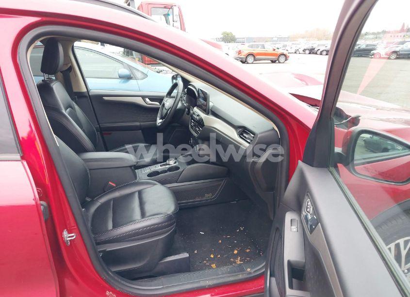 Photo 5 of 2020 Ford Escape SEL (VIN 1FMCU9H63LUC77507)