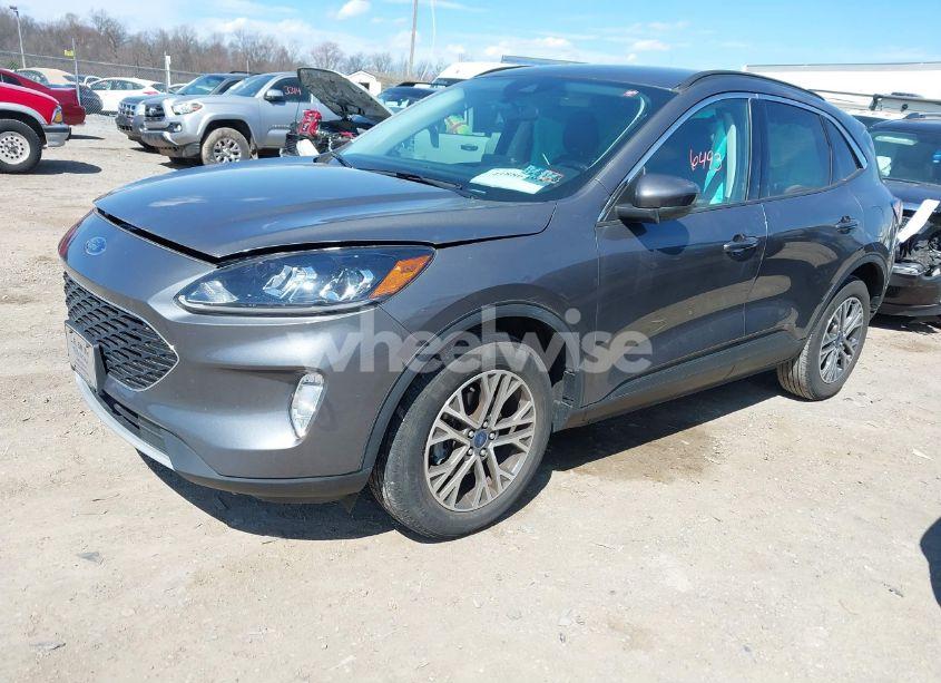 Photo 2 of 2022 Ford Escape SEL (VIN 1FMCU9H63NUA34203)