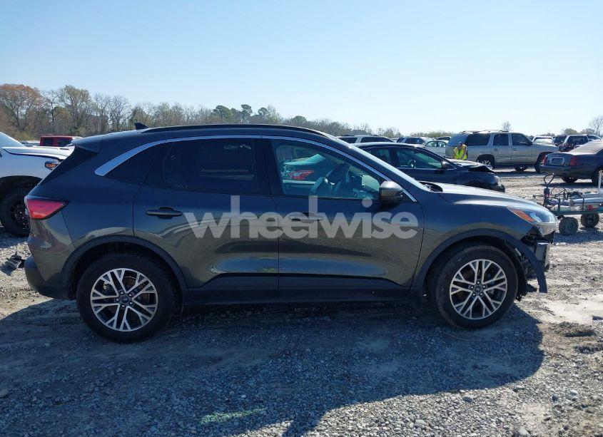 Photo 14 of 2020 Ford Escape SEL (VIN 1FMCU9H64LUA44753)