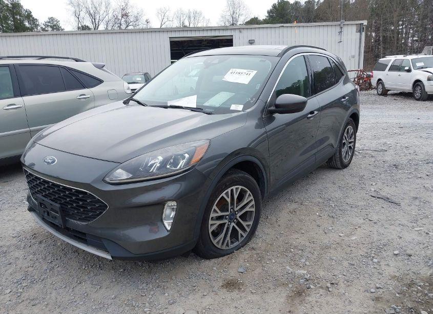 Photo 2 of 2020 Ford Escape SEL (VIN 1FMCU9H64LUA65344)