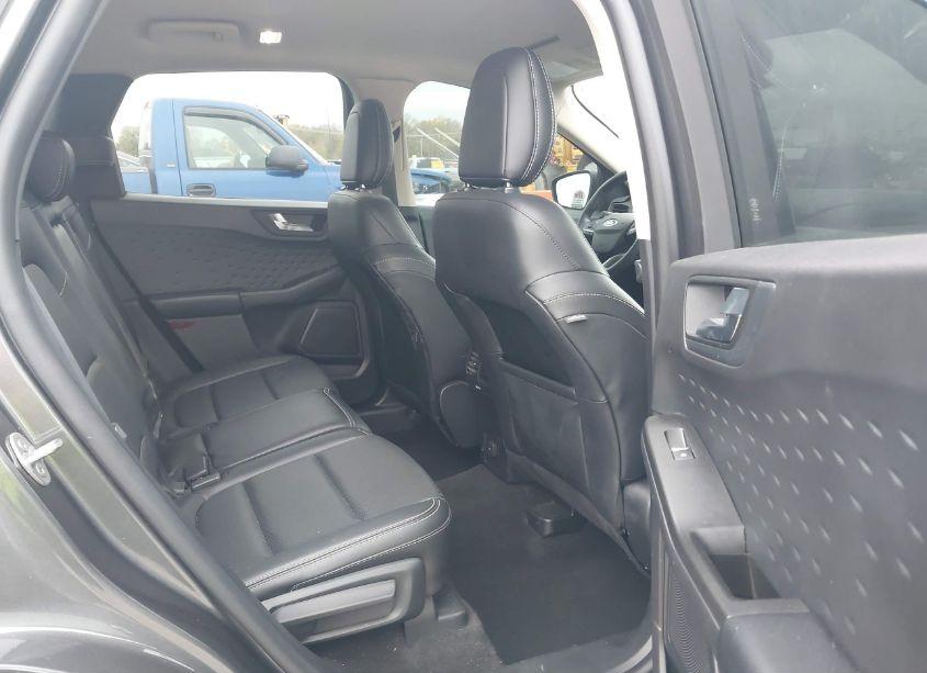 Photo 8 of 2020 Ford Escape SEL (VIN 1FMCU9H64LUA76621)