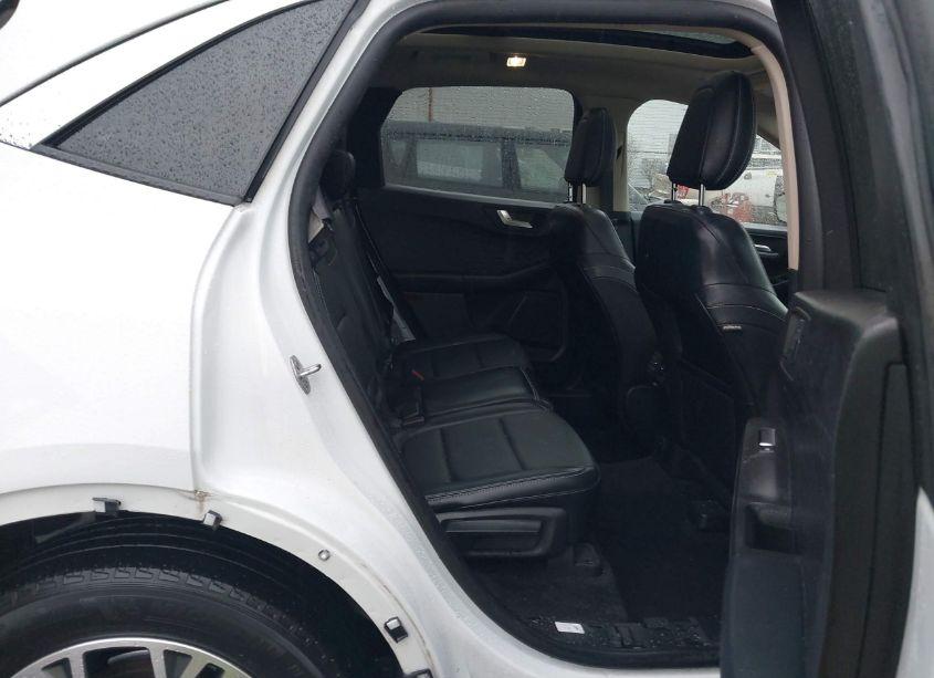 Photo 8 of 2020 Ford Escape SEL (VIN 1FMCU9H64LUA85707)