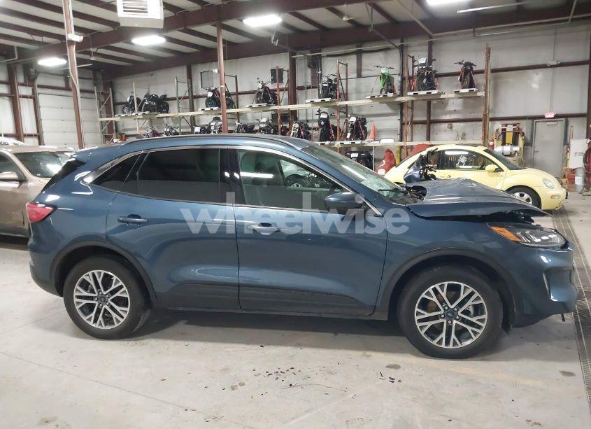Photo 13 of 2020 Ford Escape SEL (VIN 1FMCU9H64LUB65444)