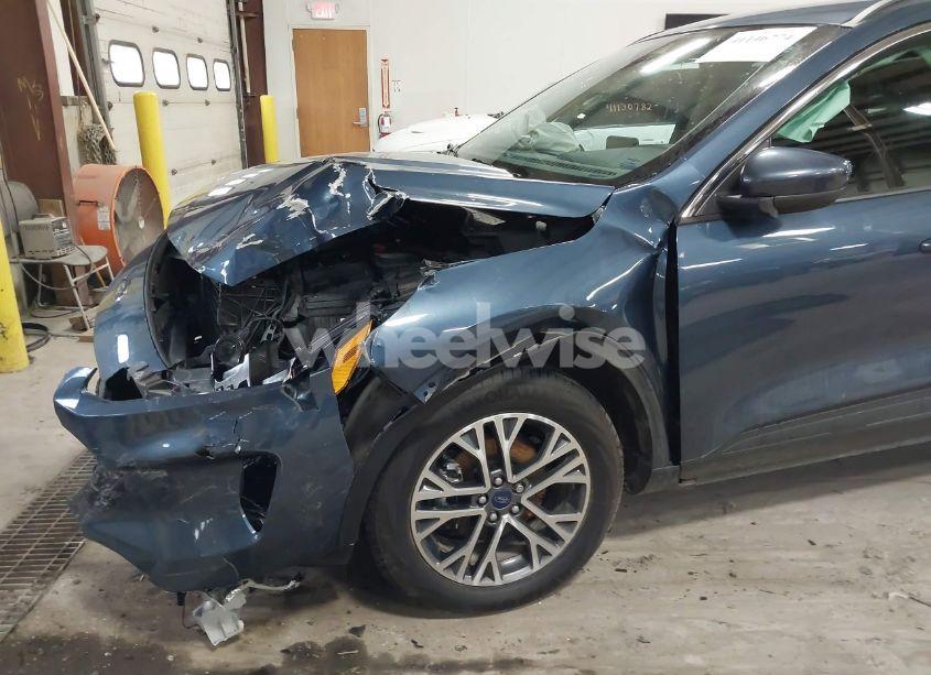 Photo 6 of 2020 Ford Escape SEL (VIN 1FMCU9H64LUB65444)