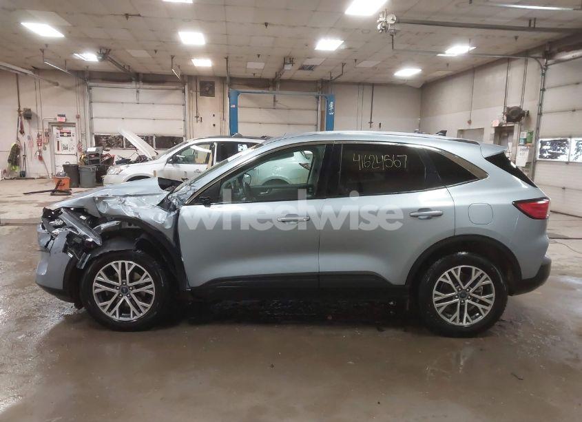 Photo 14 of 2022 Ford Escape SEL (VIN 1FMCU9H64NUA59627)
