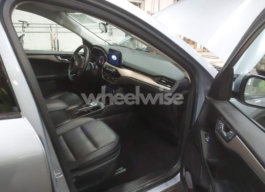 Photo 5 of 2022 Ford Escape SEL (VIN 1FMCU9H64NUA59627)