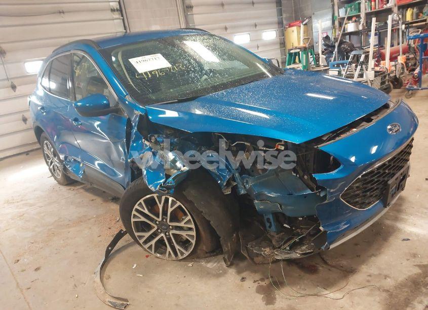 2020 Ford Escape SEL (VIN 1FMCU9H65LUB96802) main photo