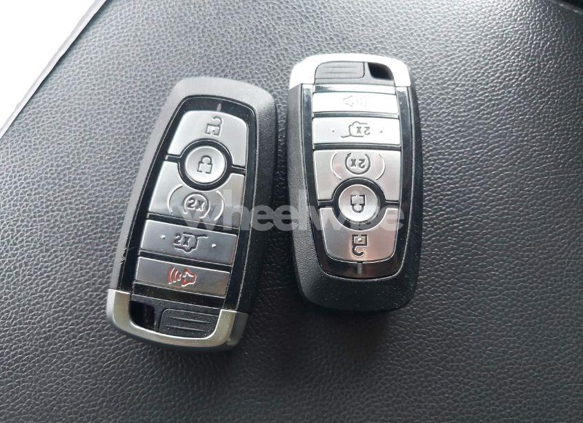 Photo 11 of 2021 Ford Escape SEL (VIN 1FMCU9H65MUB05710)