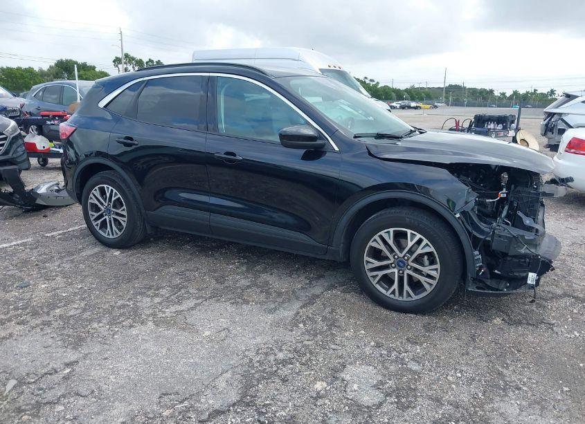 2021 Ford Escape SEL (VIN 1FMCU9H65MUB08784) main photo