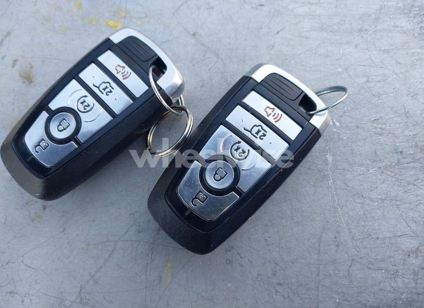 Photo 11 of 2022 Ford Escape SEL (VIN 1FMCU9H65NUA18052)