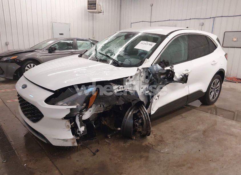 Photo 2 of 2022 Ford Escape SEL (VIN 1FMCU9H65NUA18052)