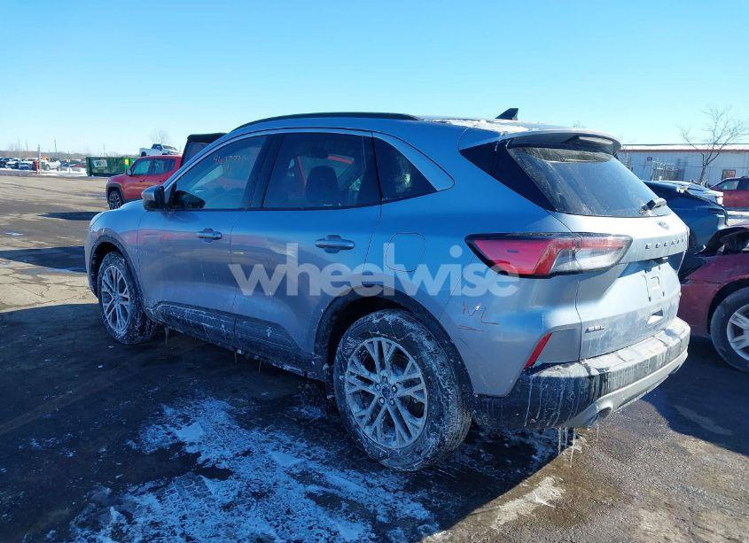 Photo 3 of 2022 Ford Escape SEL (VIN 1FMCU9H65NUB94311)