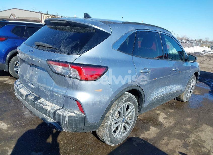 Photo 4 of 2022 Ford Escape SEL (VIN 1FMCU9H65NUB94311)