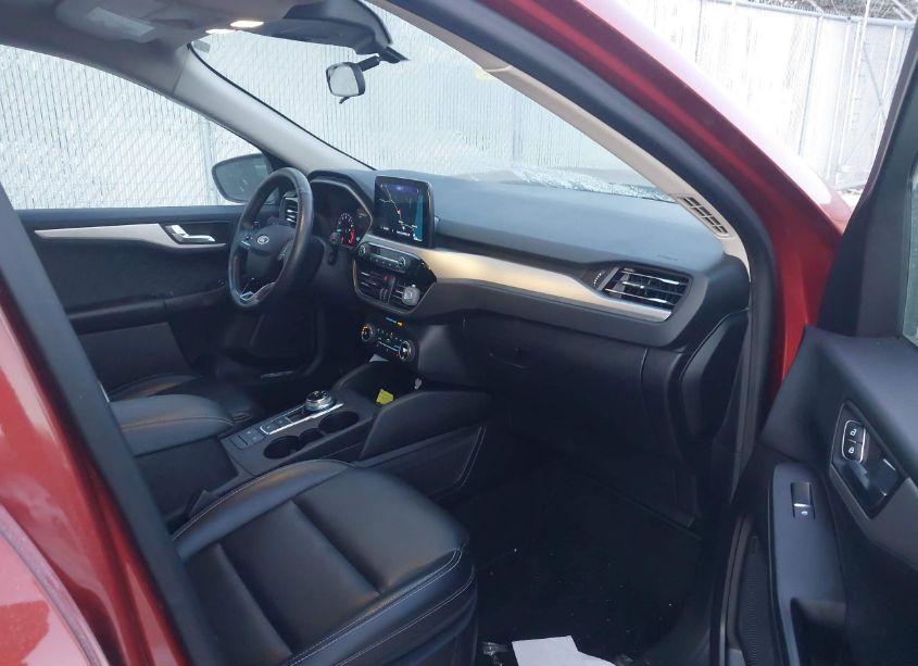 Photo 5 of 2020 Ford Escape SEL (VIN 1FMCU9H66LUA49663)