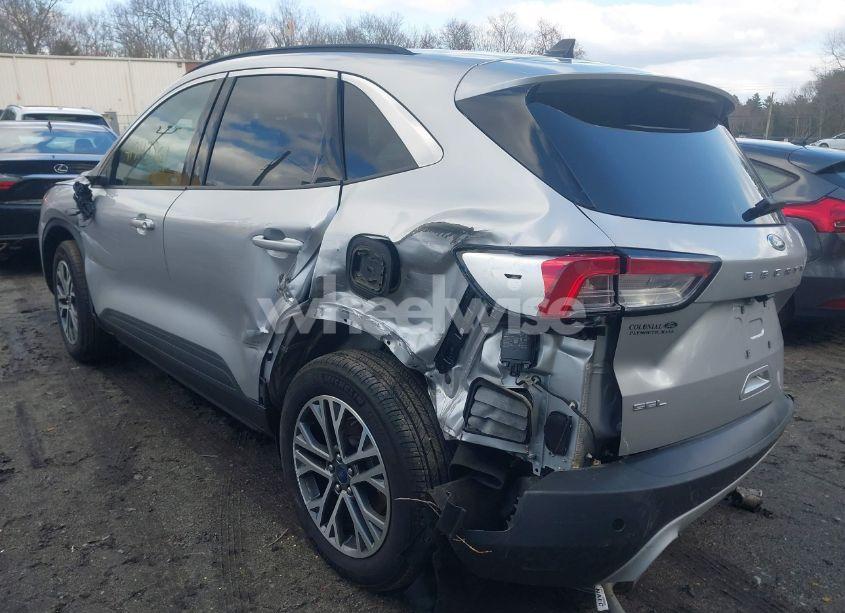 Photo 3 of 2020 Ford Escape SEL (VIN 1FMCU9H66LUA64860)